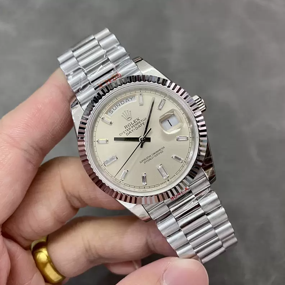 GM공장 V3 롤렉스 데이데이트 40 썬더스트 바게트 다이얼 화이트 골드 금통 228236