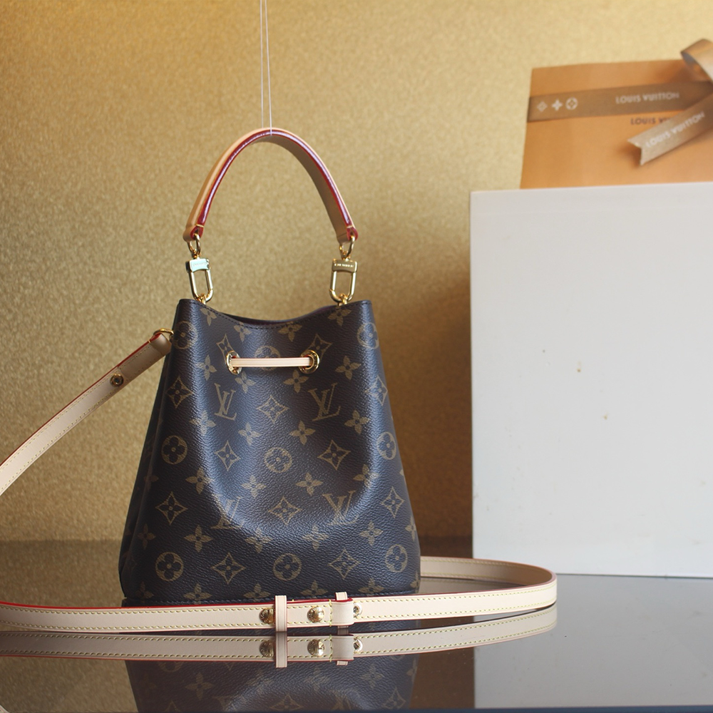 루이비통 네오노에 BB 모노그램 M46581