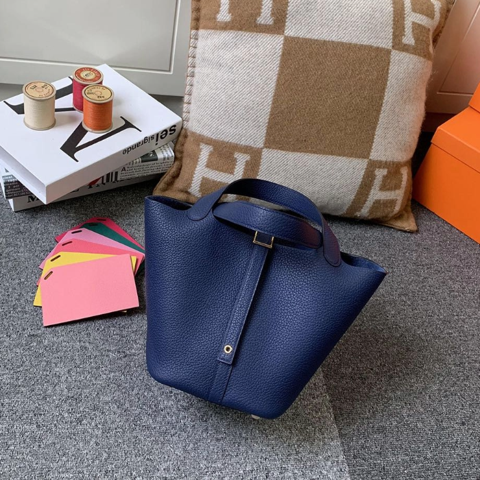 반수공 에르메스 피코탄백 18 사파이어블루 금장 끌레망스