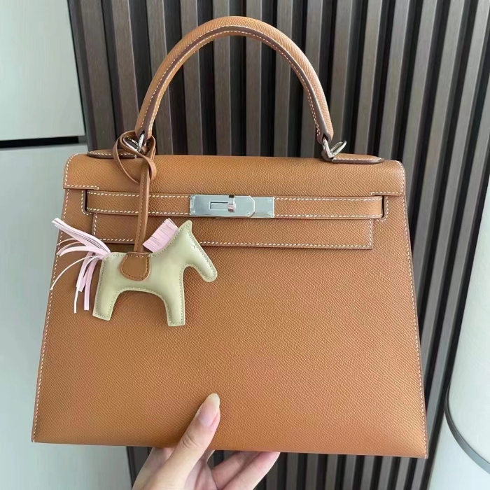 반수공 에르메스 켈리백 28 골드브라운 은장 엡송