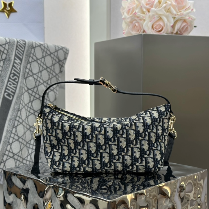 디올 트래블 노마드 파우치 블루 디올 오블리크 자카드