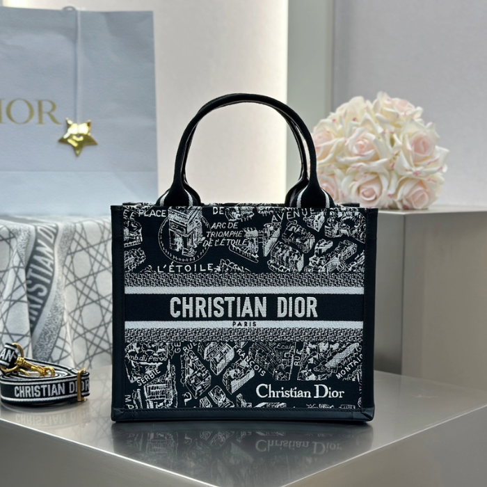 디올 스몰 북 토트백 블랙 화이트 플랜 드 파리 자수