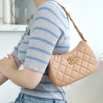 팬더샵 샤넬 23K 클래식 호보백 스몰 살구