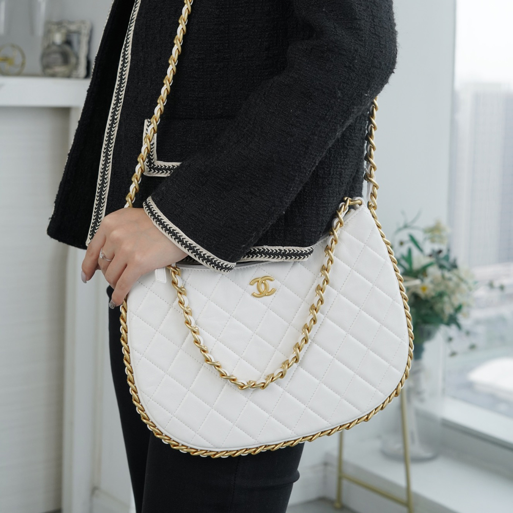팬더샵 샤넬 체인 어라운드 호보백 화이트 라지