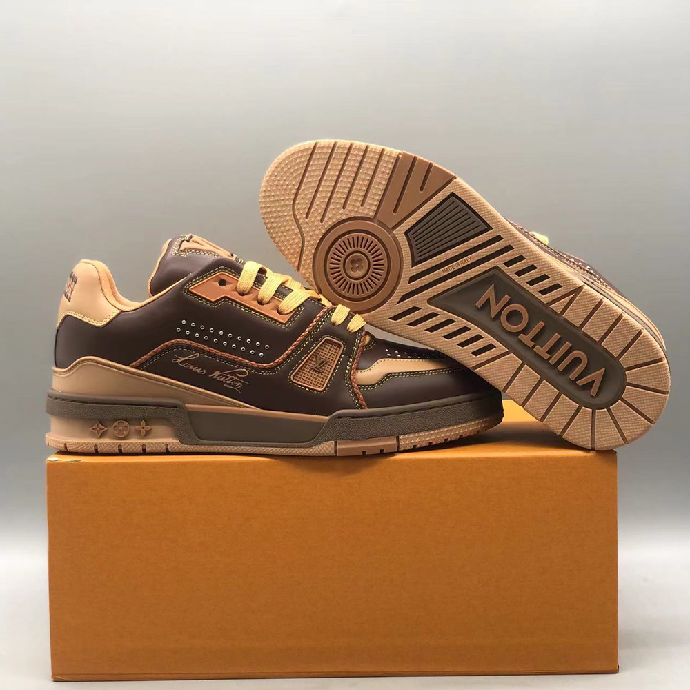 루이비통 LV 트레이너 스니커즈 모노그램 데님 브라운