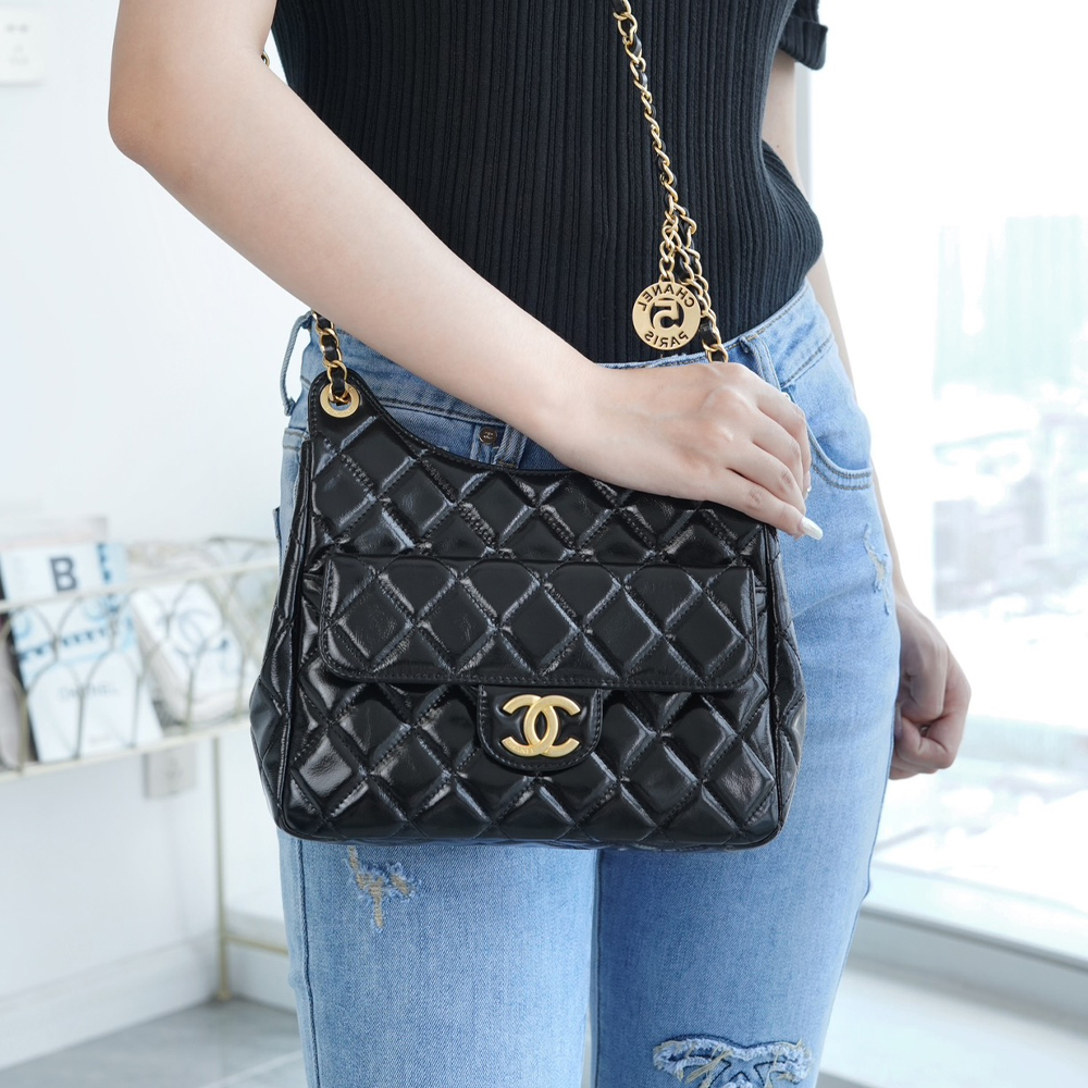 팬더샵 샤넬 포켓 체인 호보백 미디움 유광 블랙