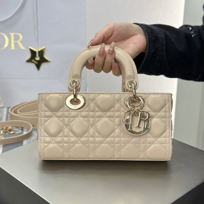 디올 스몰 레이디 디조이 백 베이지