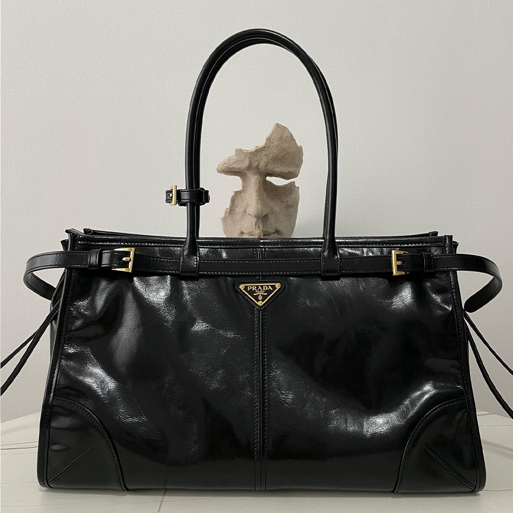 프라다 라지 가죽 핸드백 블랙 1BA433