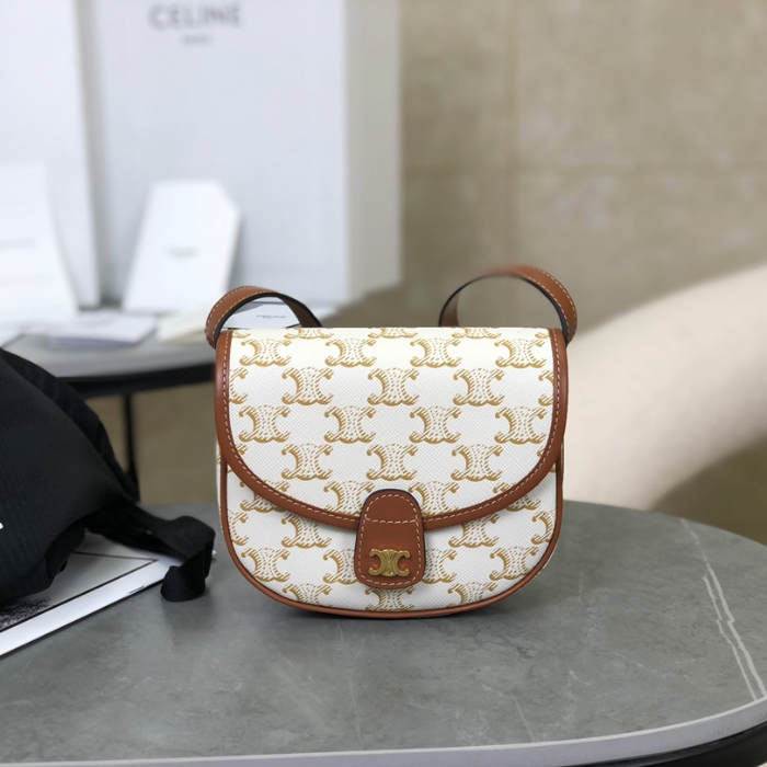 셀린느 미니 베사체 트리옹프 캔버스백 화이트 탄 196702