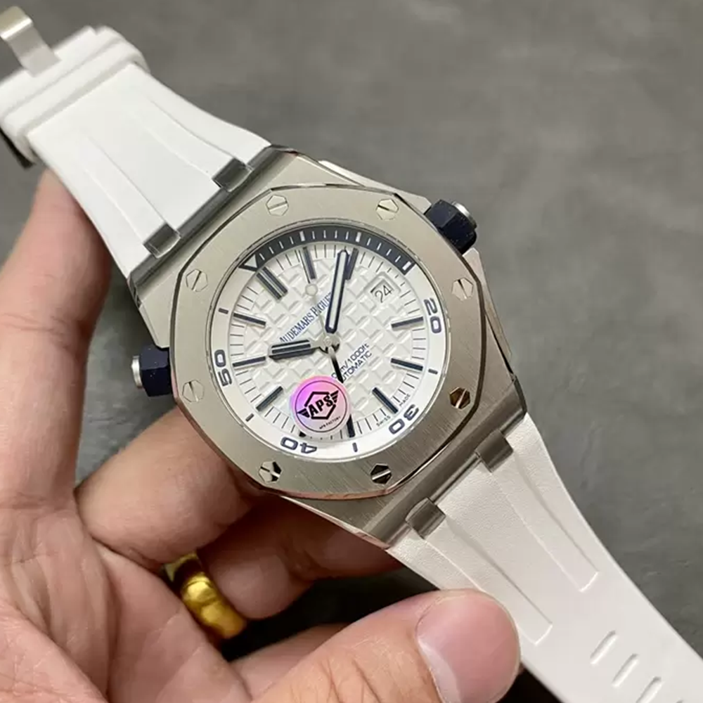 APS공장 오데마피게 로얄오크 오프쇼어 다이버 화이트 다이얼 41mm 15710