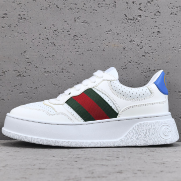 구찌 웹 스니커즈 670415 UPG10 9060