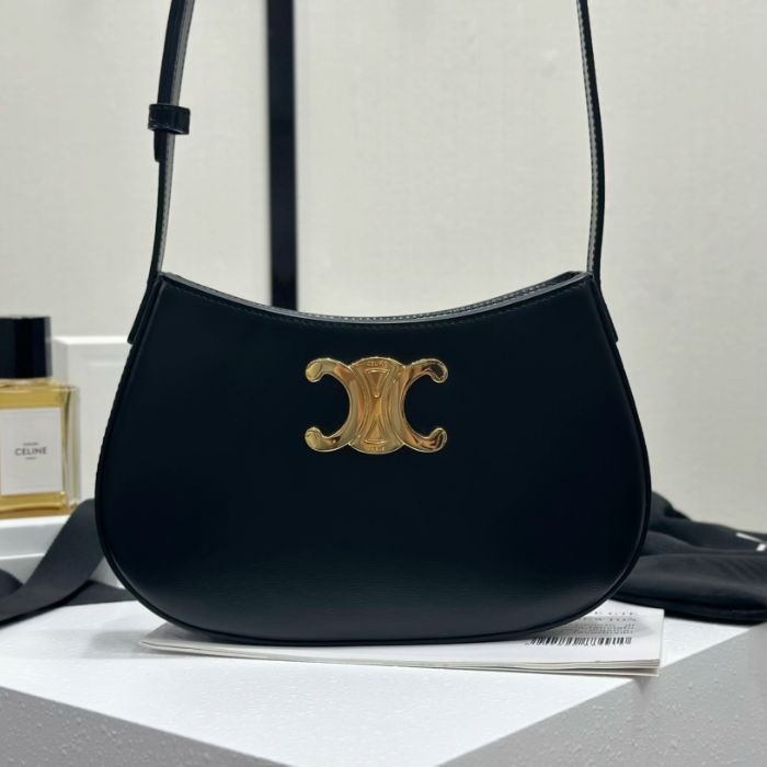 셀린느 블랙 미디엄 트리옹프 틸리 숄더백 115703