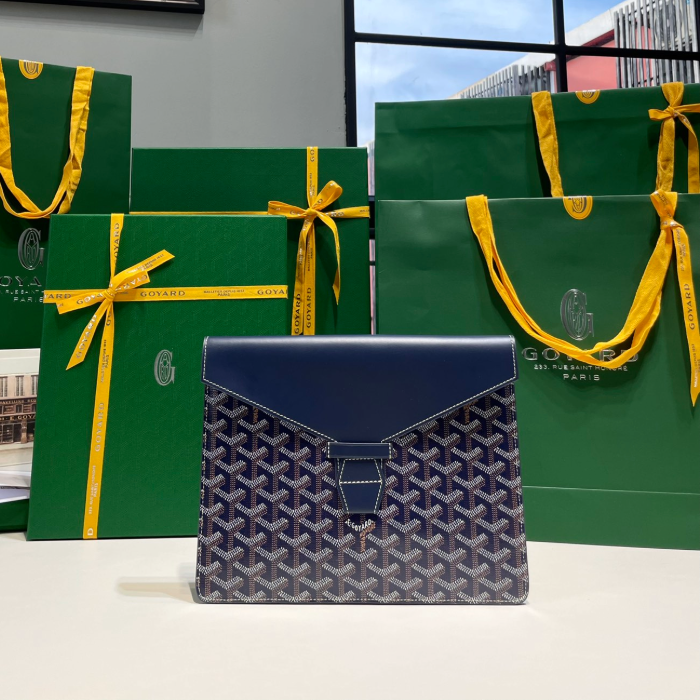 고야드 카몬도 플랩 클러치 네이비