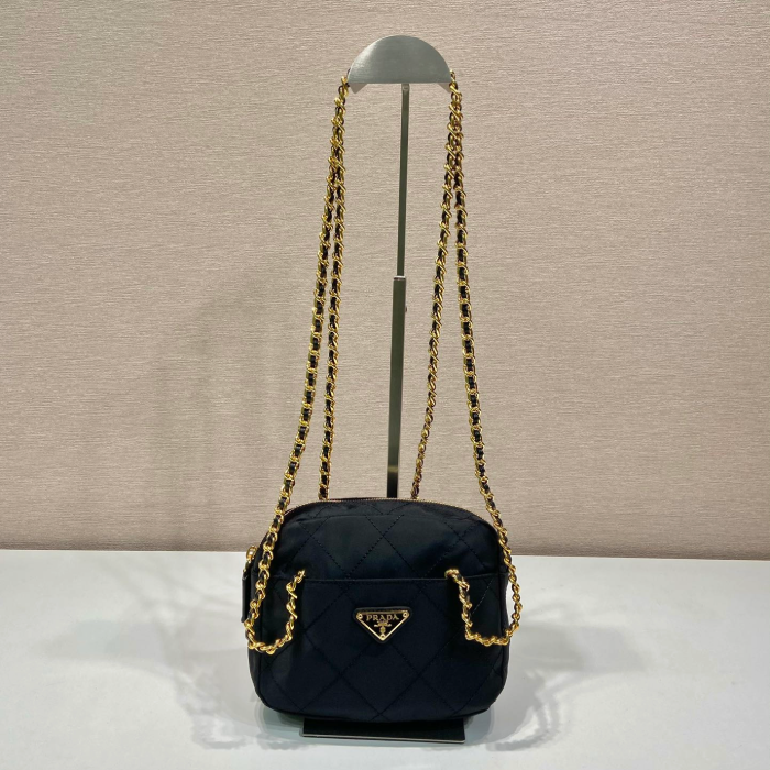 프라다 나일론 숄더백 블랙