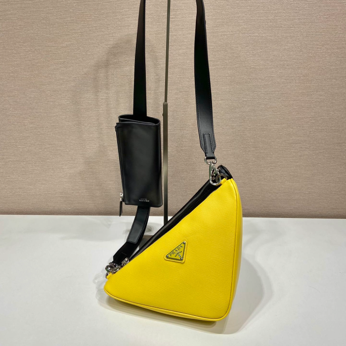 프라다 트라이앵글 사피아노 레더 디태처블 파우치 더블 숄더백 옐로우