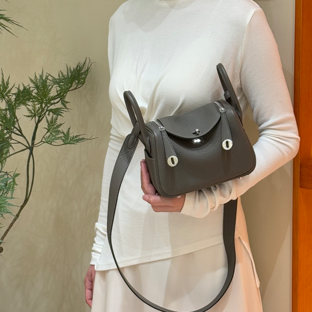 올수공 에르메스 린디 미니 8F/Girs Etain 클레망스 실버 하드웨어