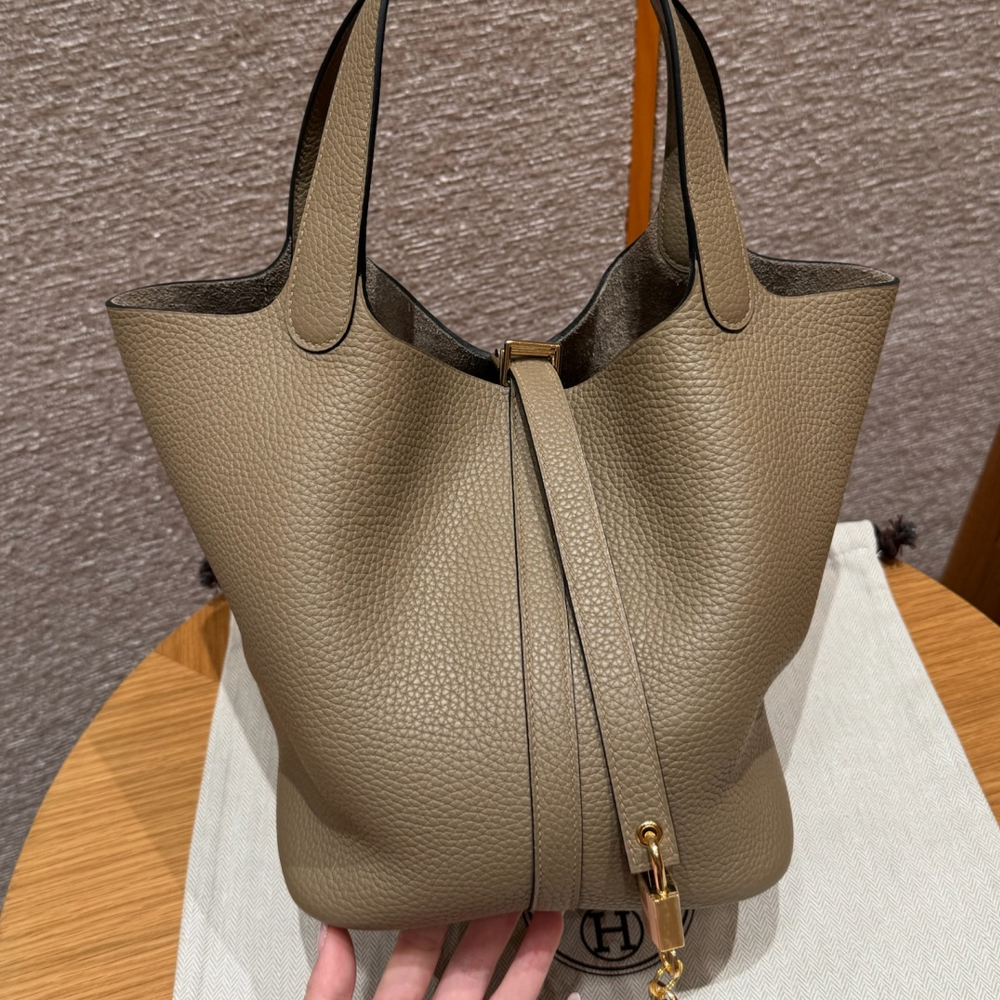 올수공 에르메스 피코탄 22 8Q/Beige Marfa 클레망스 골드 하드웨어