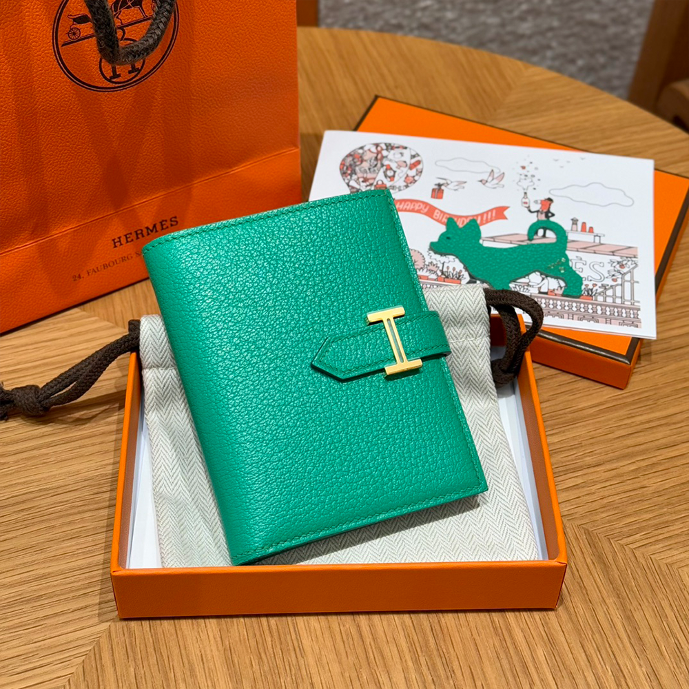 올수공 에르메스 베안 반지갑 vert comics 체브르 골드 하드웨어