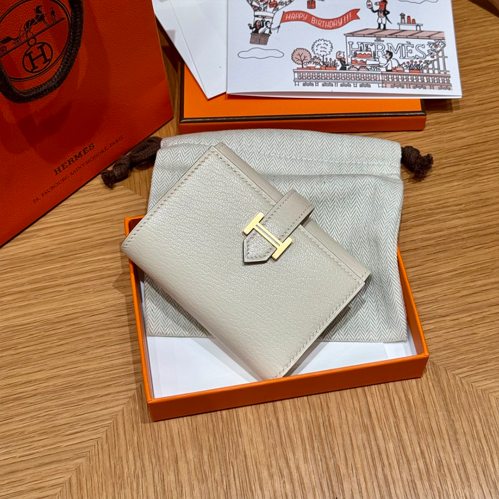 올수공 에르메스 베안 3단 반지갑 Craie 체브르 골드 하드웨어