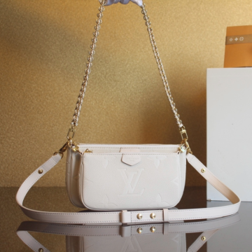 루이비통 멀티 포쉐트 악세수아 모노그램 앙프렝뜨 크림