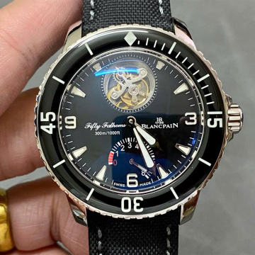 YS공장 블랑팡 피프티 패덤즈 스포츠 투르비용 블랙 다잉러 45mm