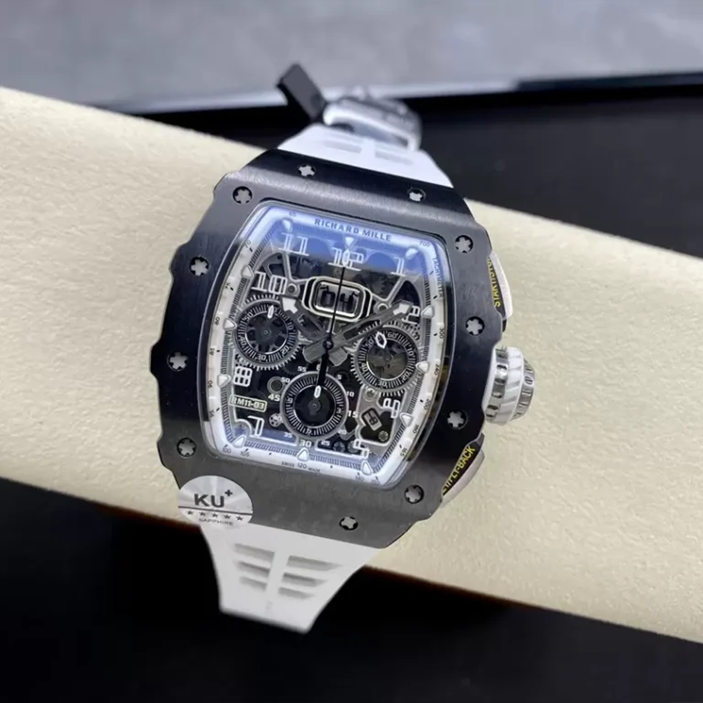 KV공장 리차드밀 맥라렌 플라이백 크로노그래프 티타늄 케이스 화이트 러버밴드 RM11-03