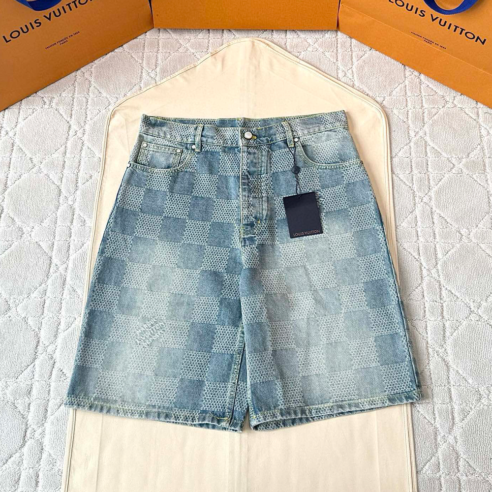 루이비통 다미에 3D 라이트 데님 숏 팬츠