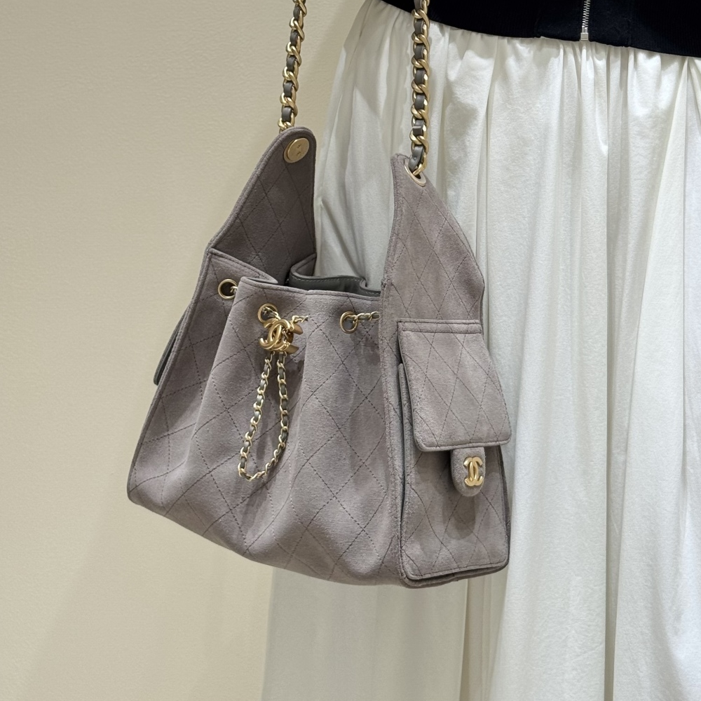 샤넬 25 스몰 핸드백 스웨이드 카프스킨 & 골드 메탈 그레이