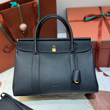 로로피아나 룸 백 L32 블랙