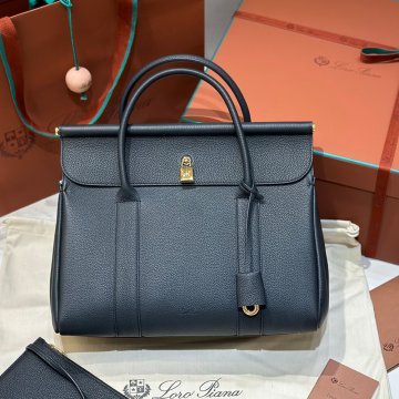 로로피아나 룸 백 L32 네이비