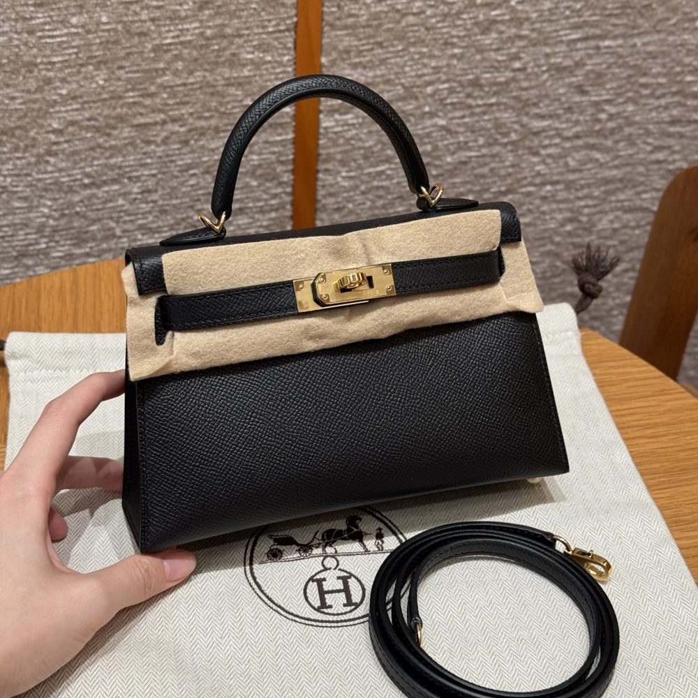 올수공 에르메스 미니 켈리 Noir 엡송 가죽 골드 하드웨어