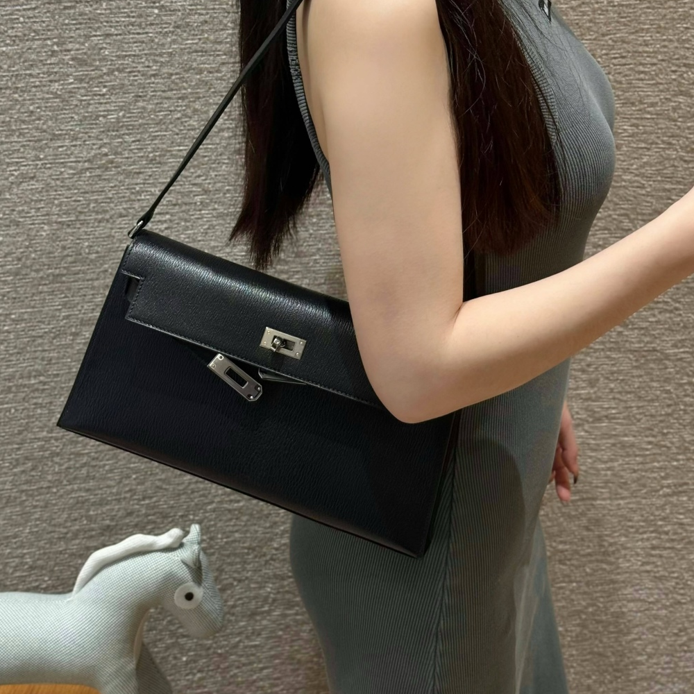 올수공 에르메스 켈리 엘란 noir 쉐브르 가죽 실버 하드웨어